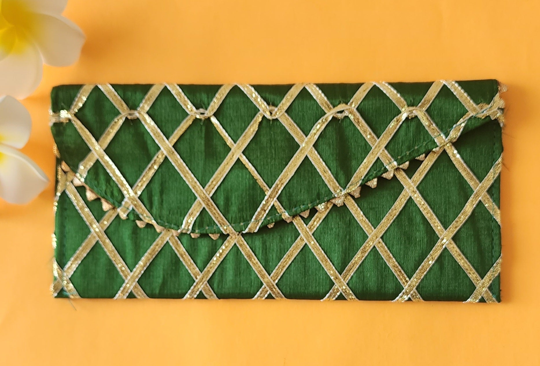 Green color Criss Cross Design Shagun Envelope