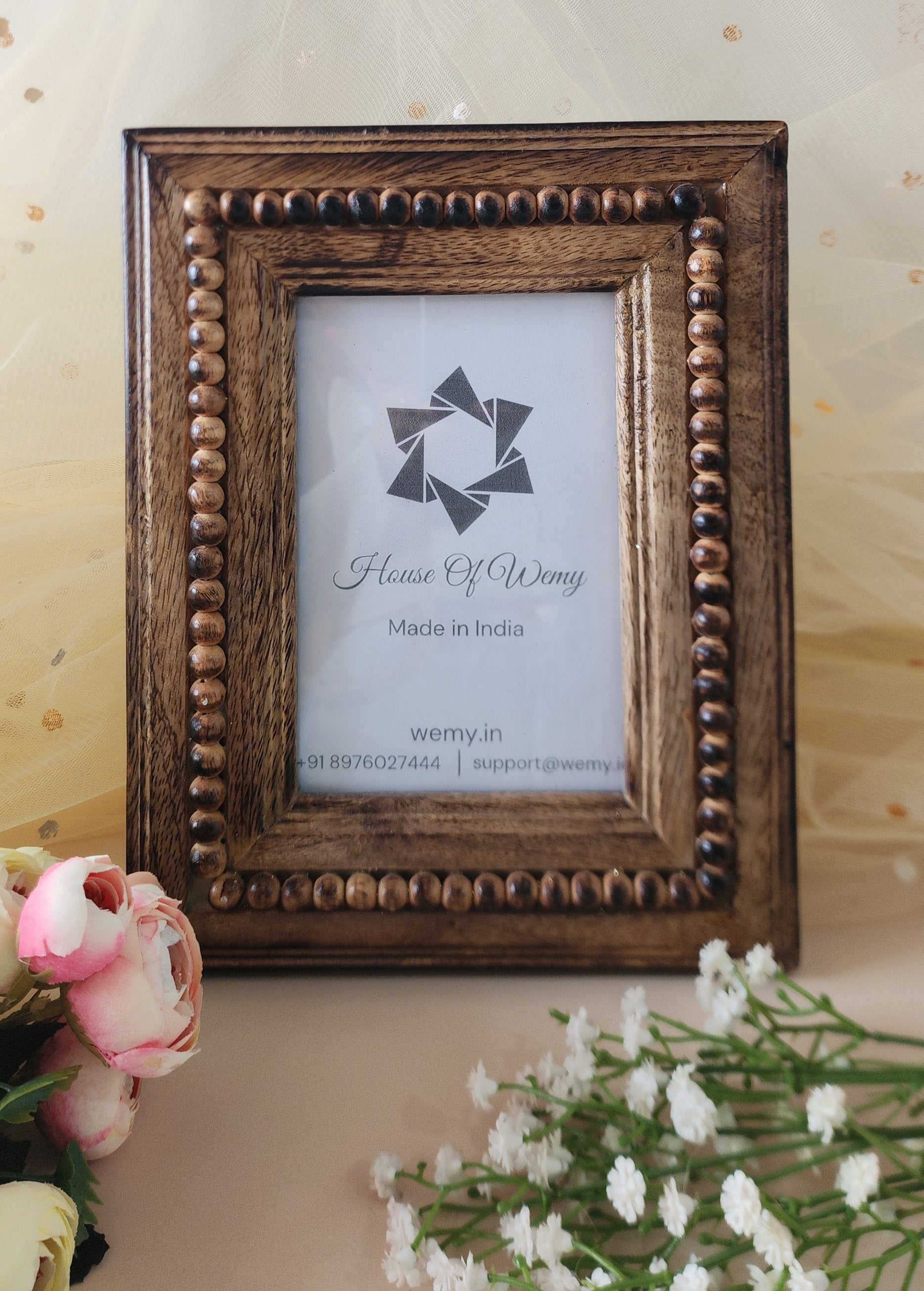 wemy's Exquisite Boondi Frame made of Mango Wood