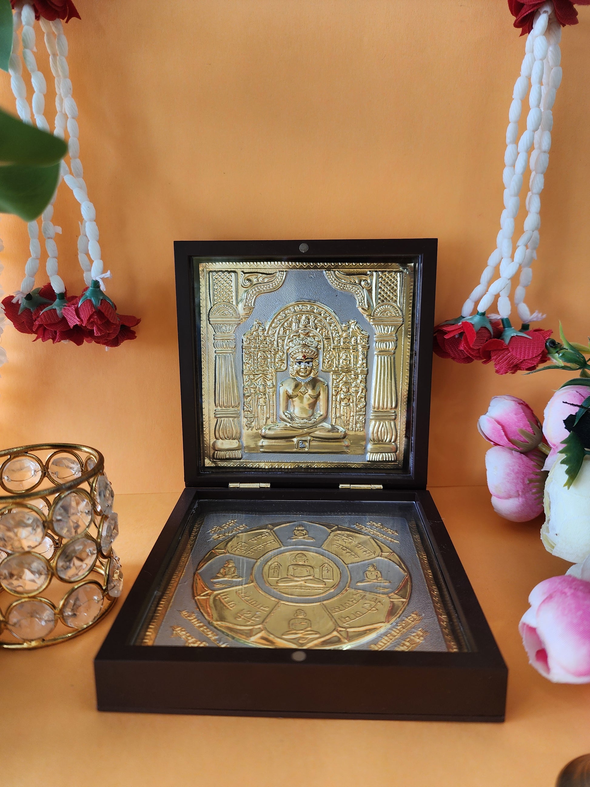 Gold plated Lord Mahavir Pocket Temple with flowers and with red rose on white mala