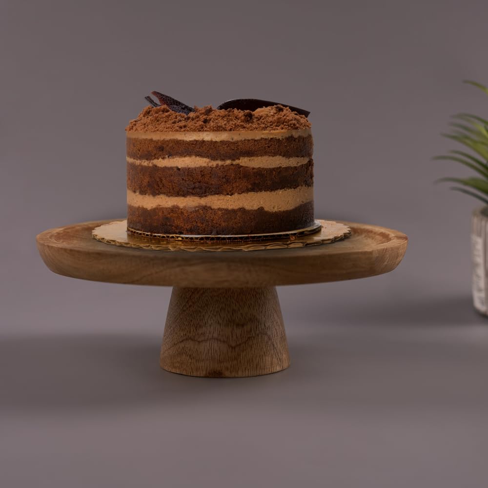 Mango Wood Round Cake Stand with chocklate cake on it