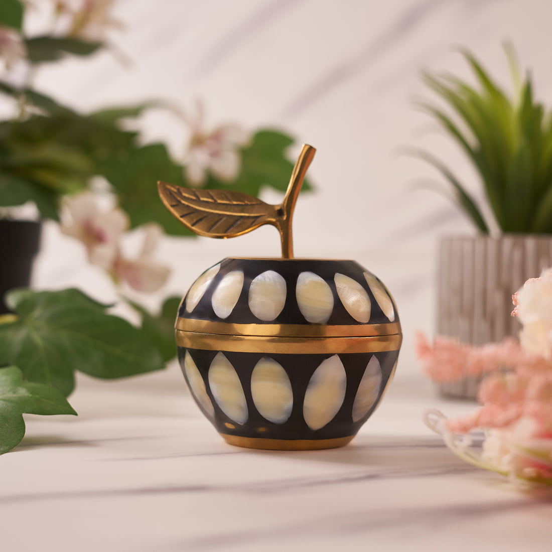 Apple Shaped Black Trinket Box