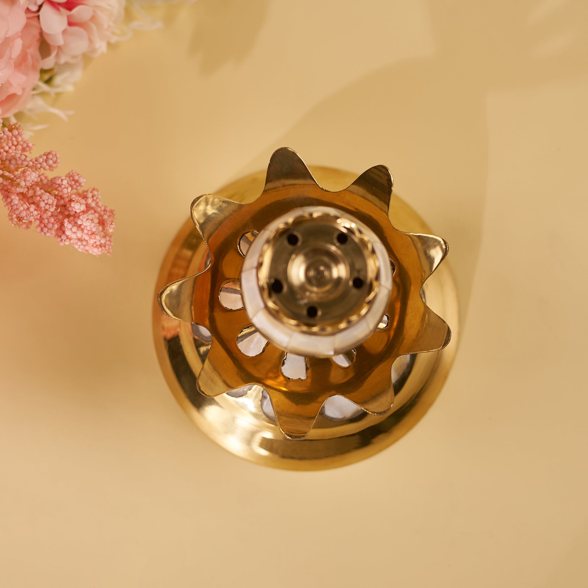 incense holder closed cap