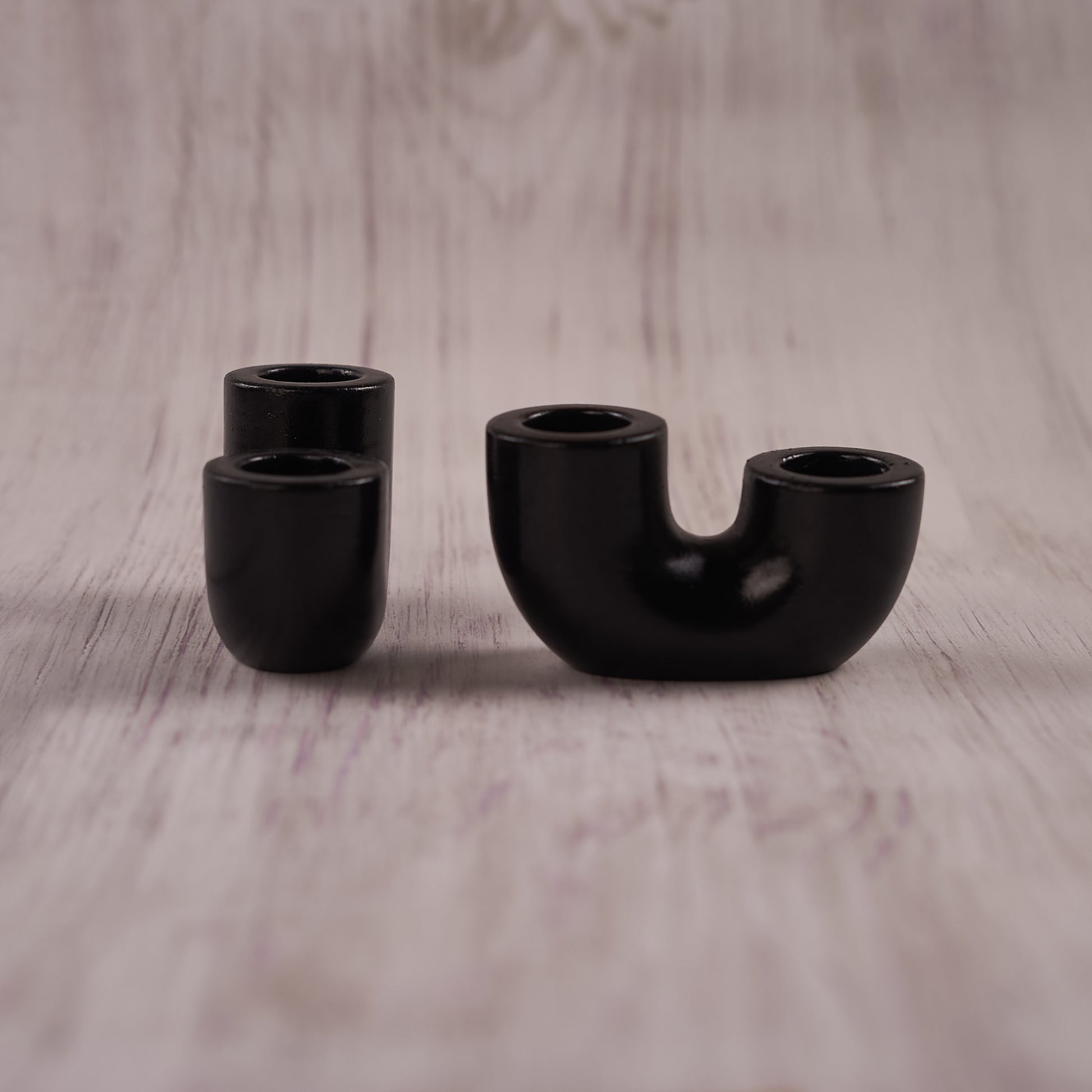 Ceramic Curve Candle Holder Set of 2 – Elegant Black Accent for Your Home Décor