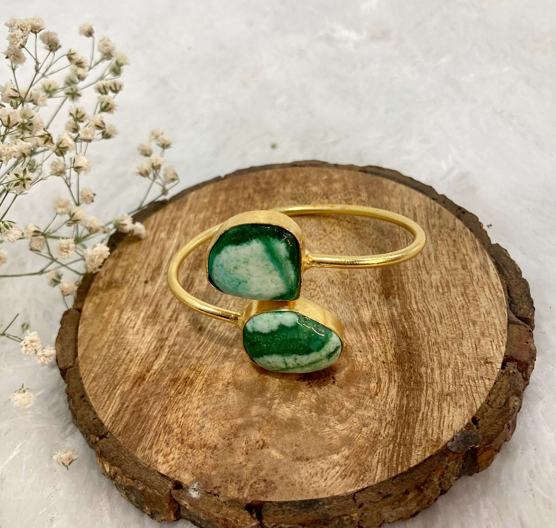 2 stone dark green color adjustable ear cuff