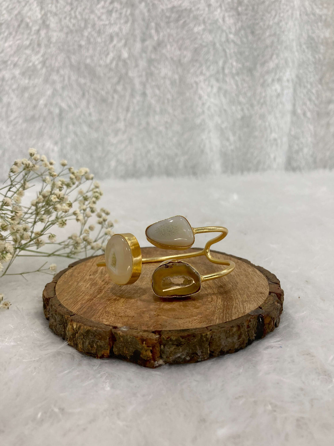 3 Stone adjustable ear cuff