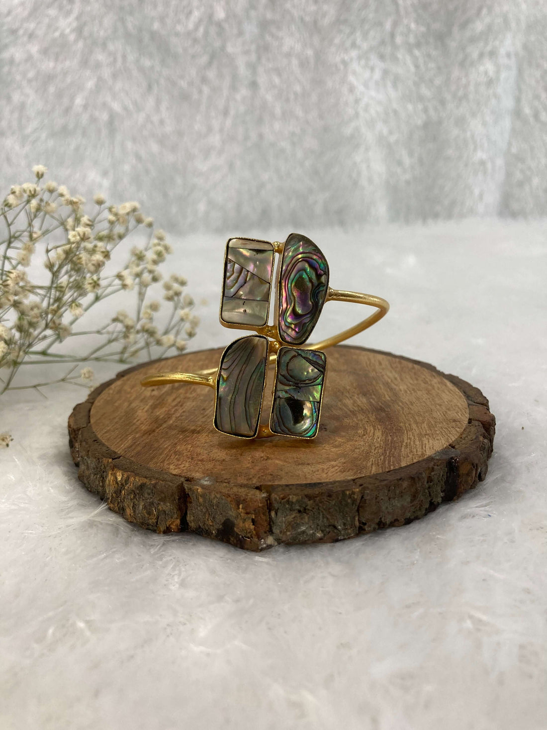 4 Stone adjustable cuff