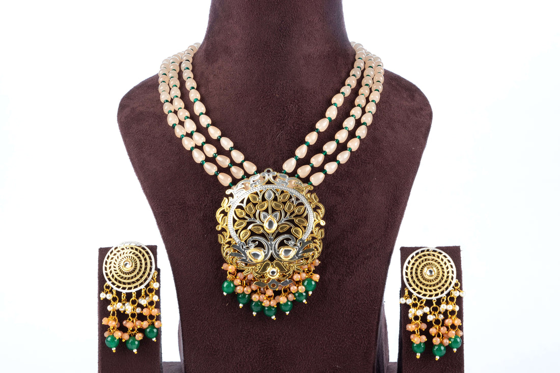 Pearl Necklace with Laxmi Pendant (Peach)