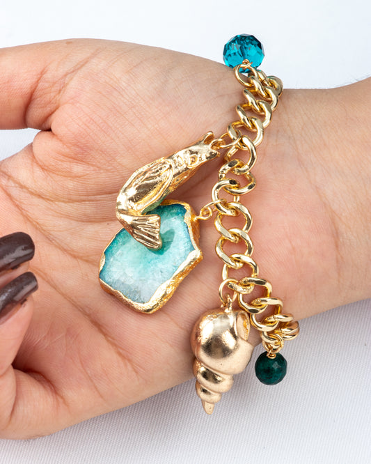 Zaariya- Chunky agate stone and charm bracelet