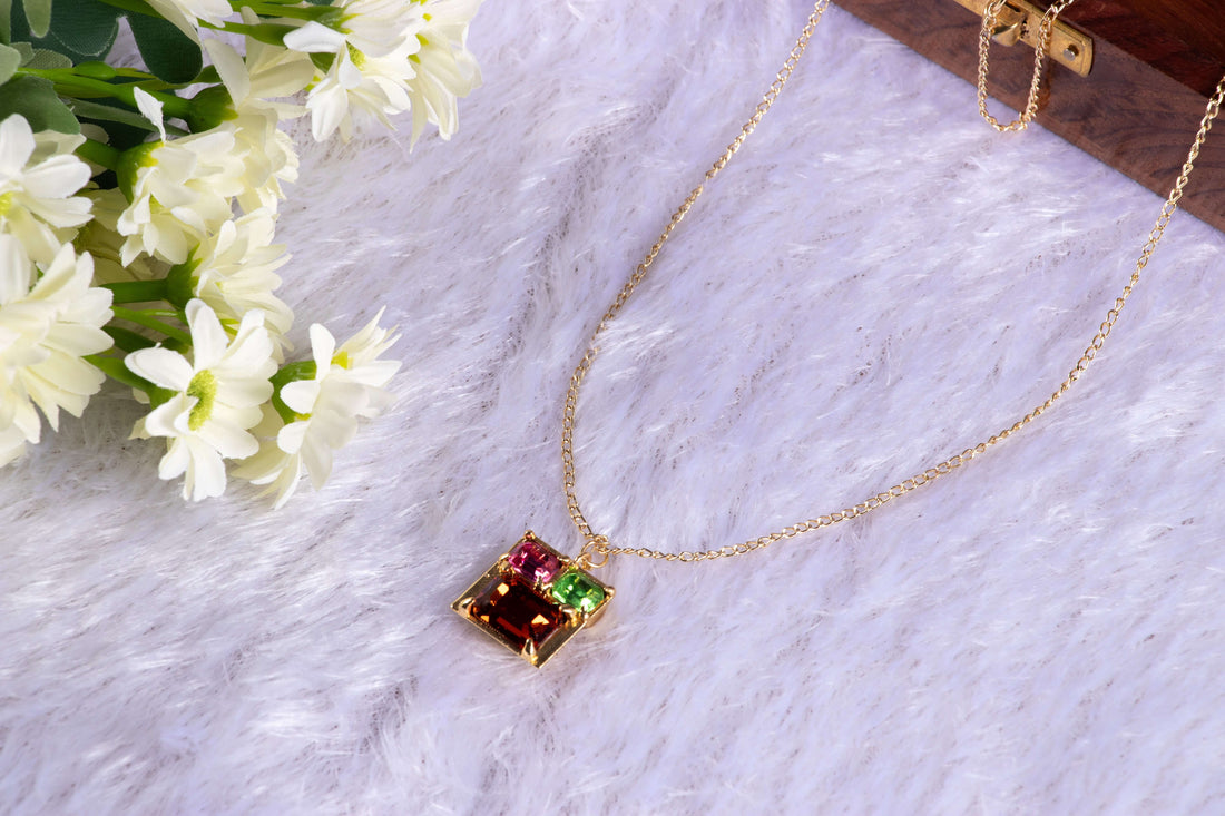 3 Stone Swarovski Crystal Brass Metal Pendant Necklace in Lt Gold Metal Finish