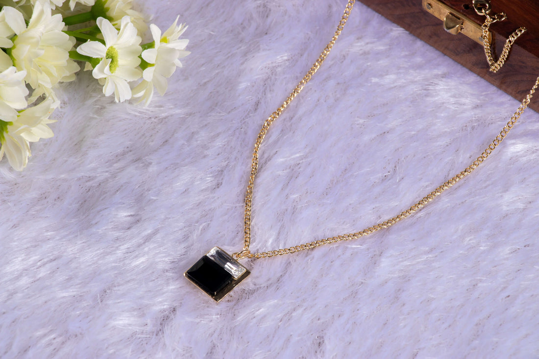 Crystal Brass 2 Stone Pendant Necklace with Fine Brass Metal chain in Lt Gold Metal Finish (black)