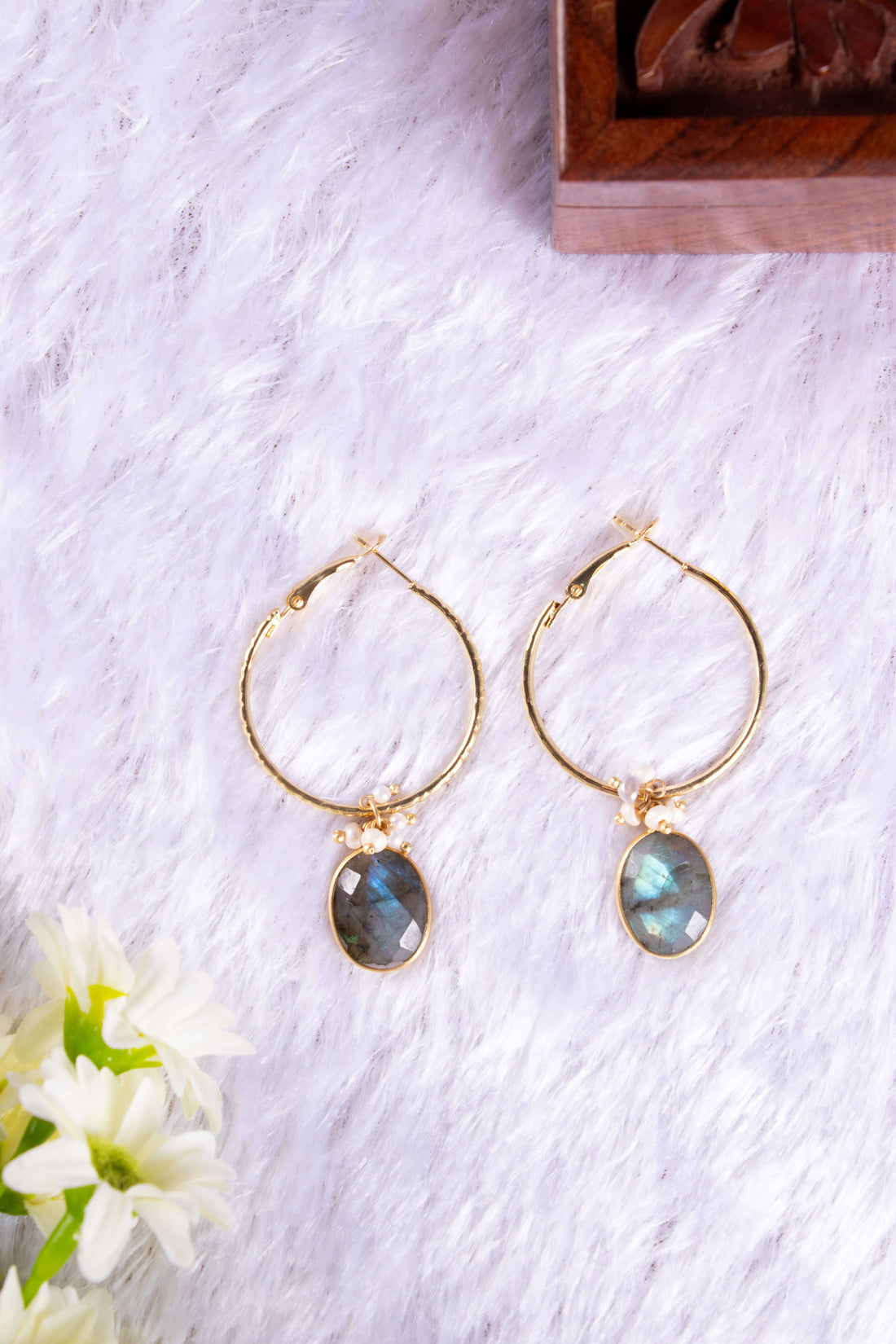 Turquoise stone golden hoop
