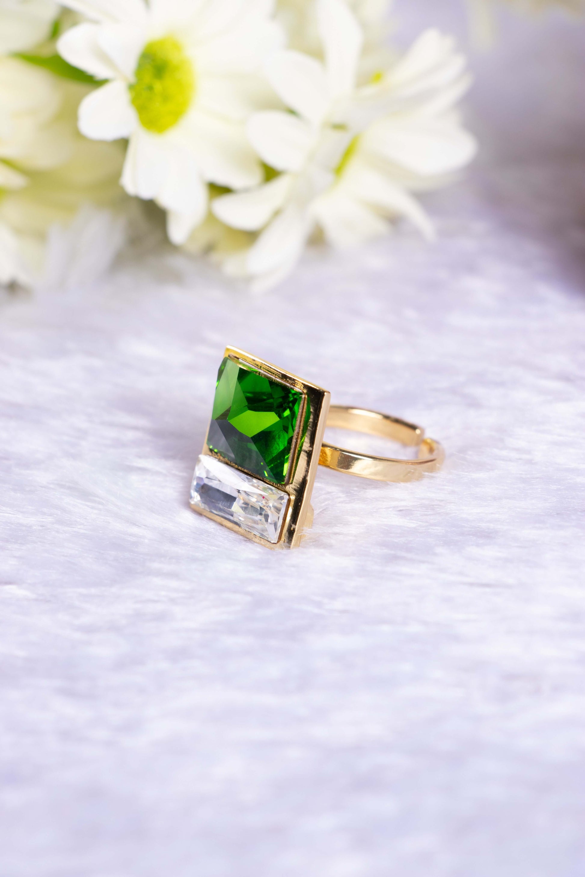 2 Stone Brass Metal Finger Ring green