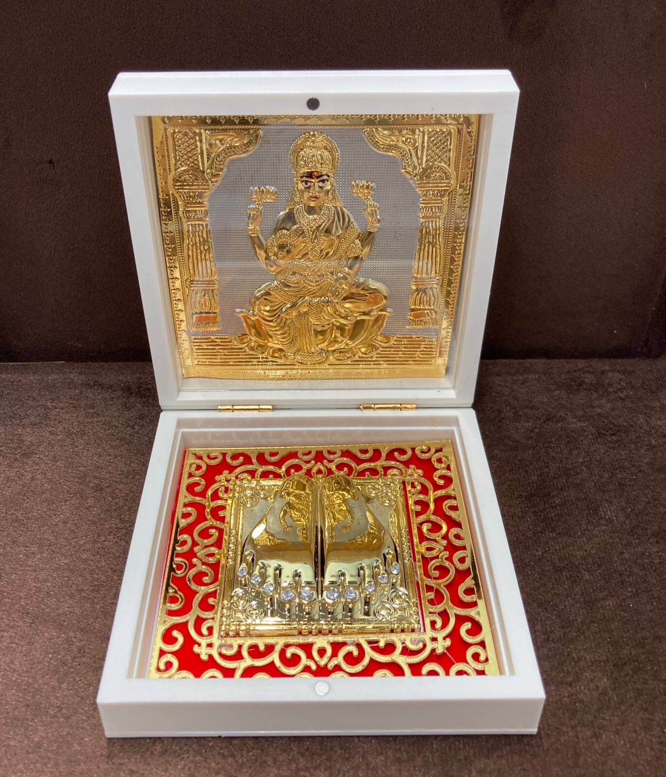 Goddess Laxmi Paduka Gold White color pocket temple