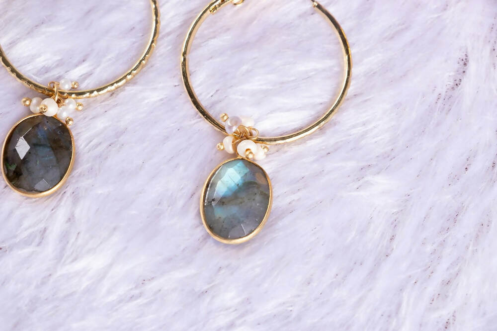 Turquoise stone golden hoop