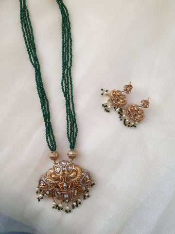 Green beaded mala pendant set