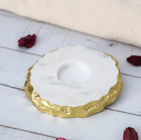 Marble Tea Light Holder on the wooden floor.