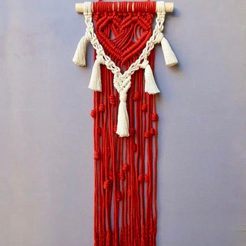 Handcrafted Macrame 'Heart-beat' Wall-Hanging Wemy Store