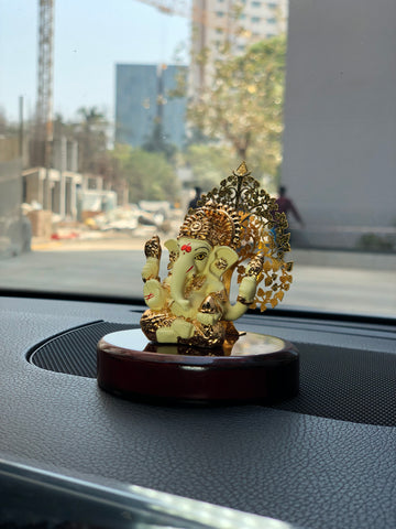 Ganesha Idol Mini with Kalpavriksha Tree
