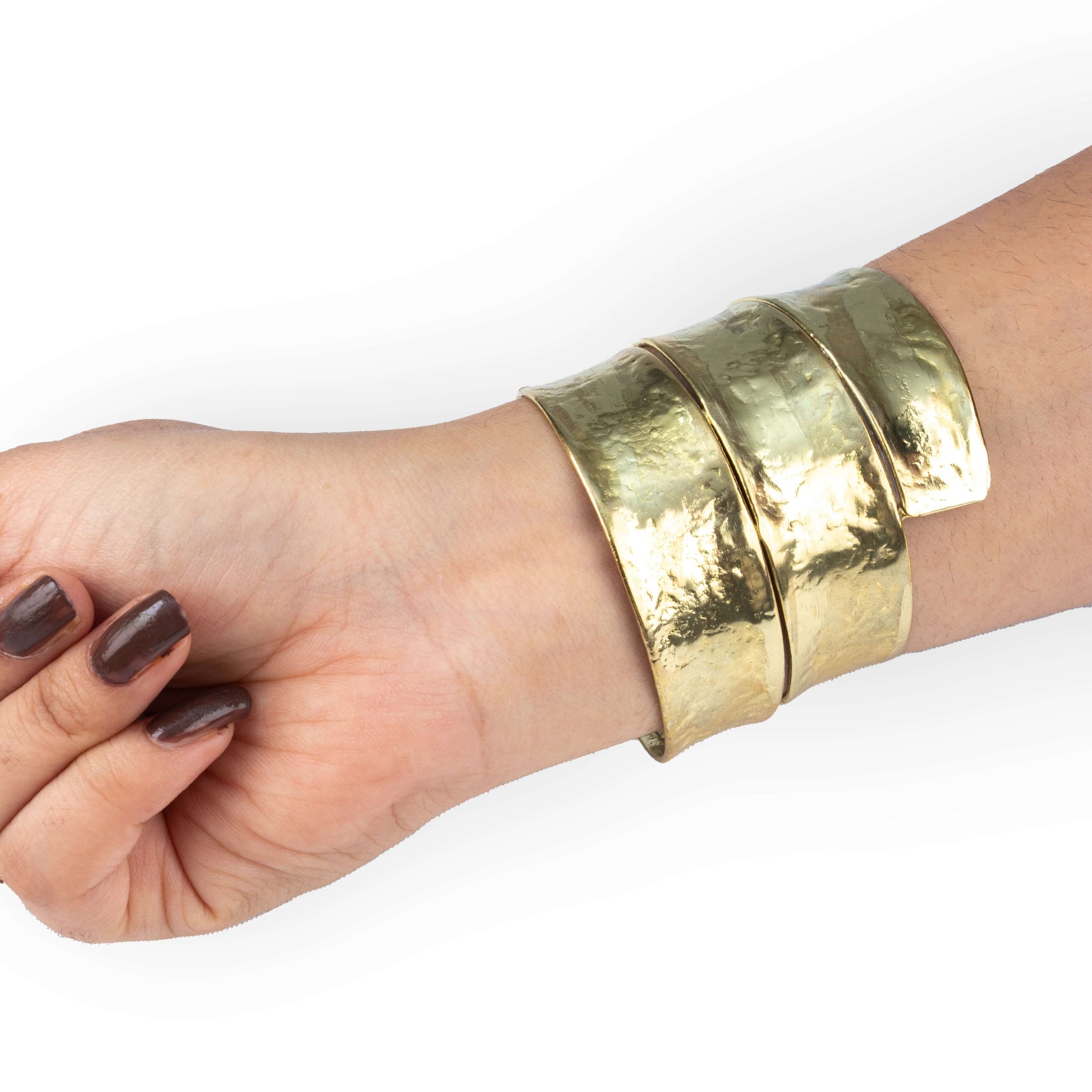 Zaariya Twisted Gold cuff bracelet