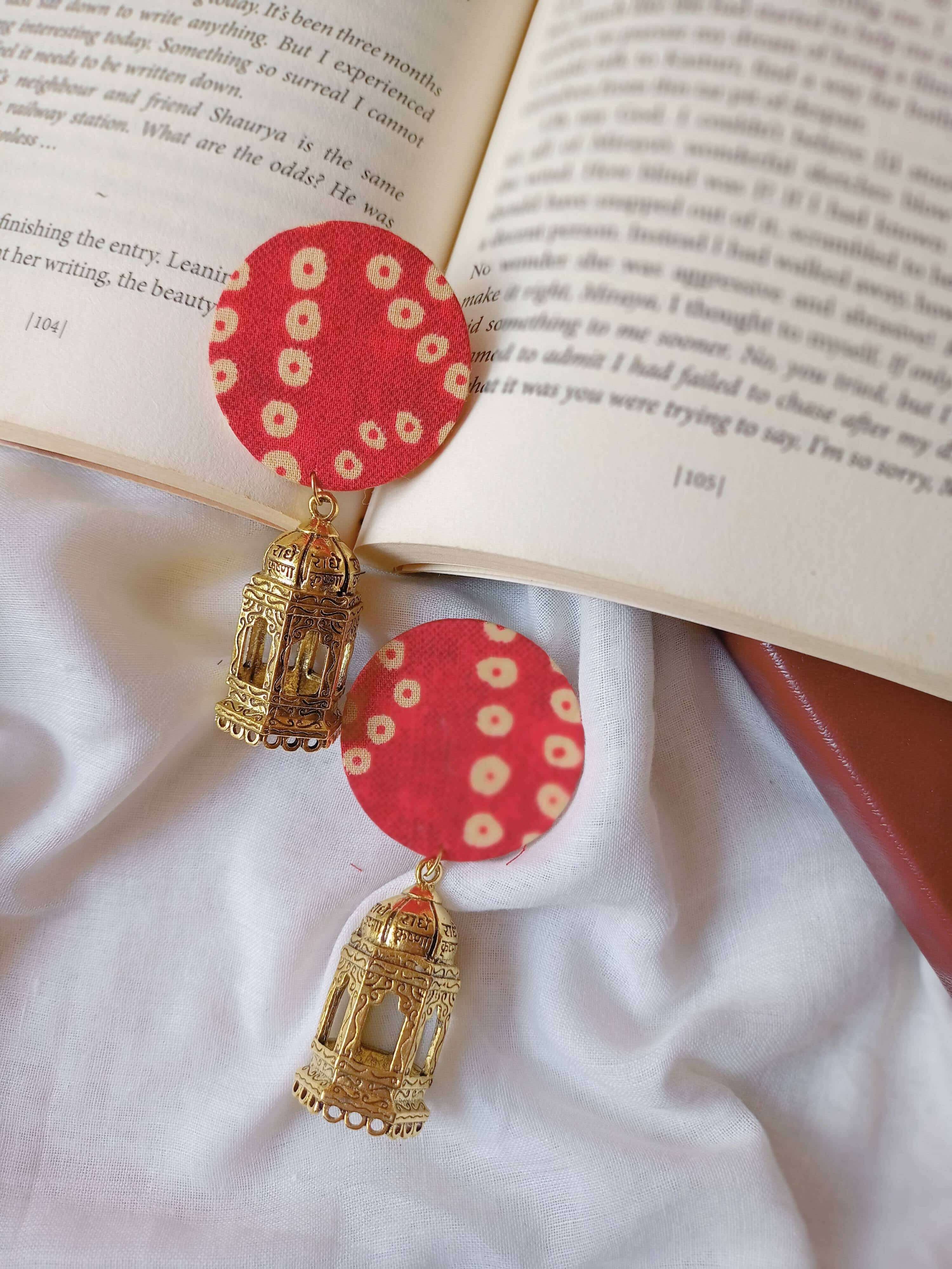Red bandhani jhumka Wemy Store