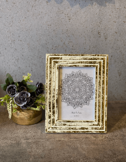 Golden Foil Photo Frame for Home Decor and Gifting