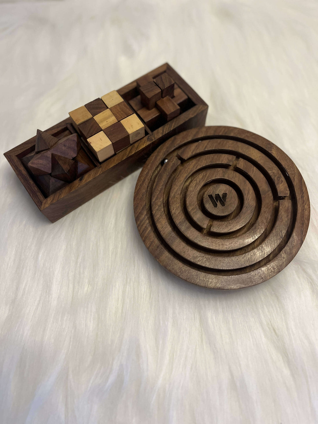 Wood Puzzle Combo - Tangram Puzzle & Labyrinth Wemy Store