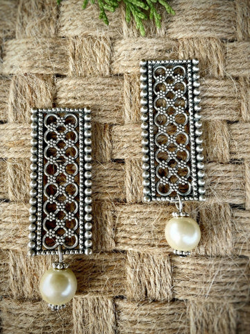 Handmade Brass Oxidized Matte Silver look alike Casual wear Party wear Stud Earrings with Art Pearl-FATEMA