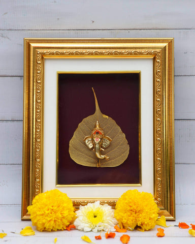 Golden Ganesha Leaf Frame