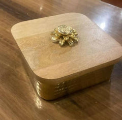 Wooden Dry fruit box