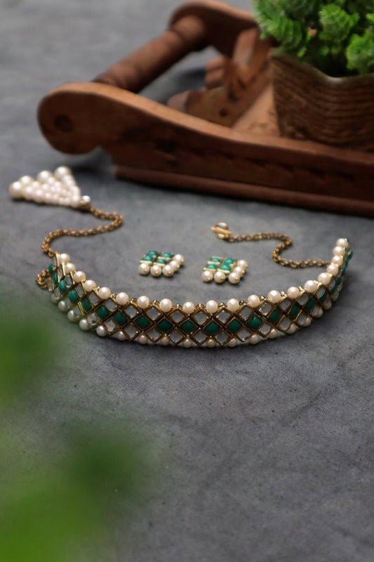 Kundan-Green Stone Choker Necklace Set