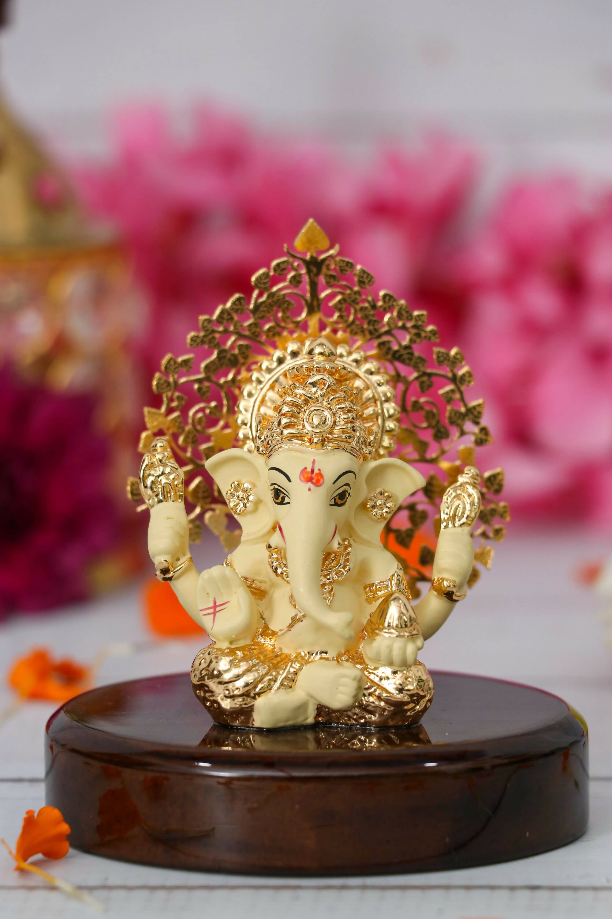 Ganesha Idol Mini with Kalpavriksha Tree (Pre order)