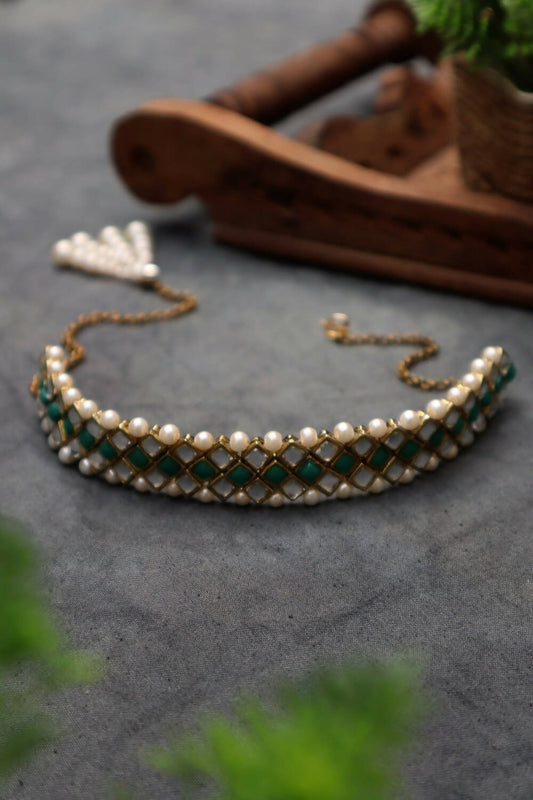 Kundan-Green Stone Choker Necklace Set With Bracelet